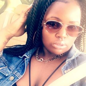 Meet your Posher, Asjanna